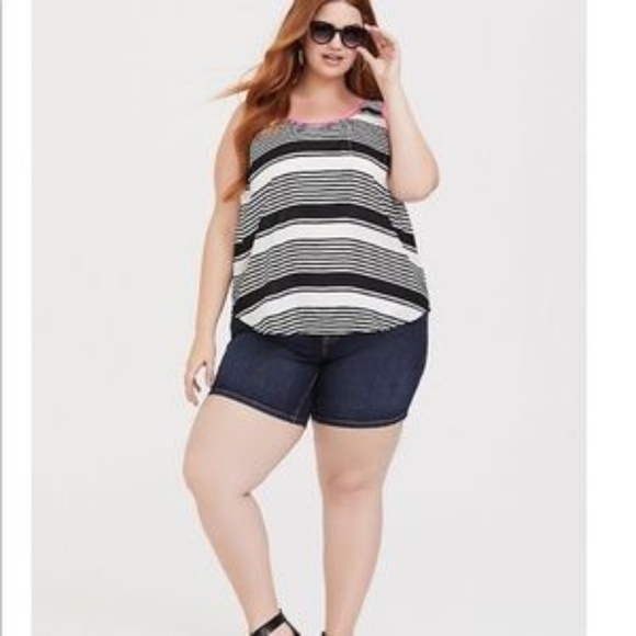 torrid Tops - NWT TORRID STRIPED POCKET TANK TOP SIZE 3